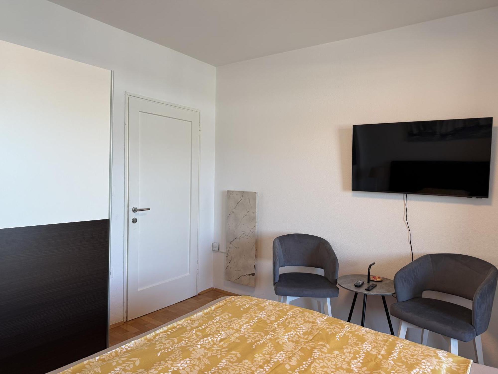 Studio Apartment Harbour 普拉 外观 照片